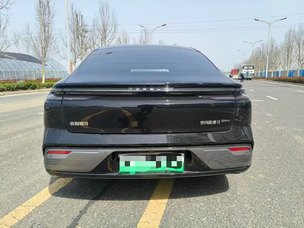 GEELY GALAXY GALAXY SPARKLE 8