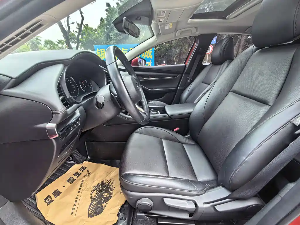 Mazda 3 Axela — миниатюра 7