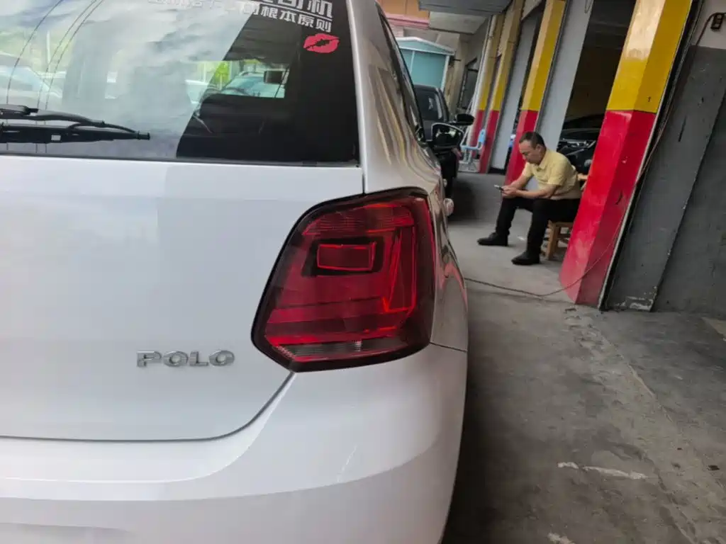 Volkswagen Polo — миниатюра 8