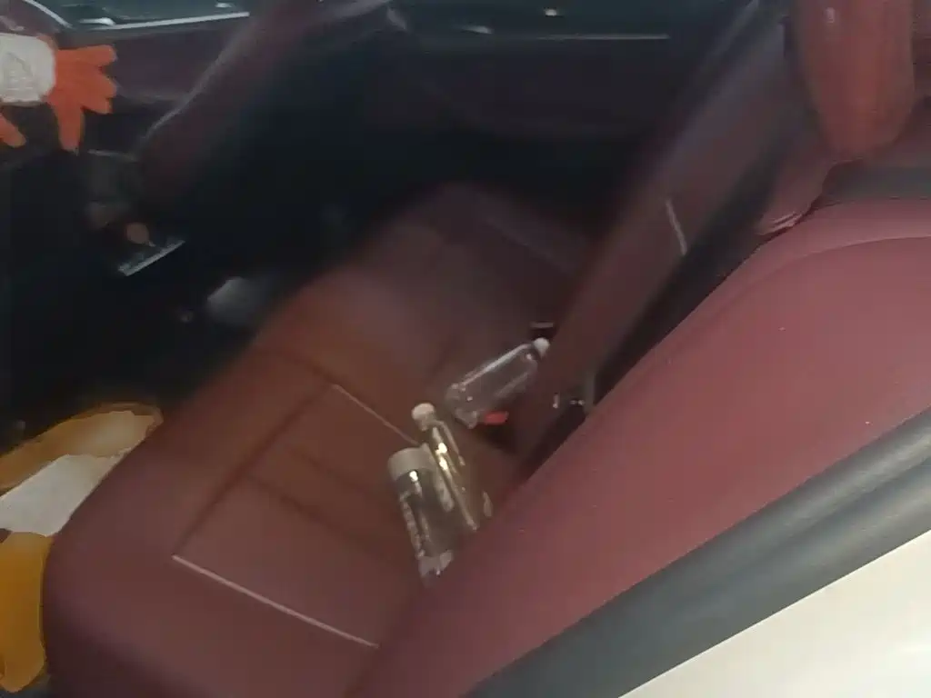 BMW 5 Series — миниатюра 17