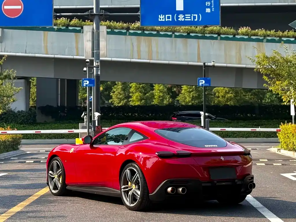 Ferrari Roma — миниатюра 9