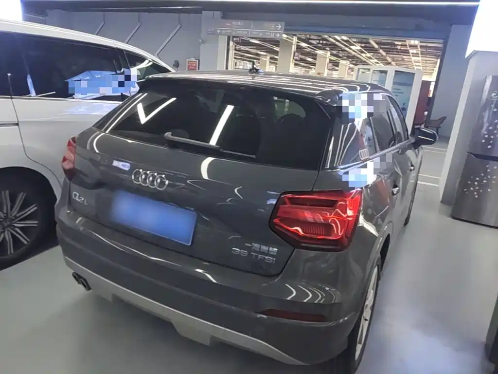 Audi Q2L — миниатюра 7