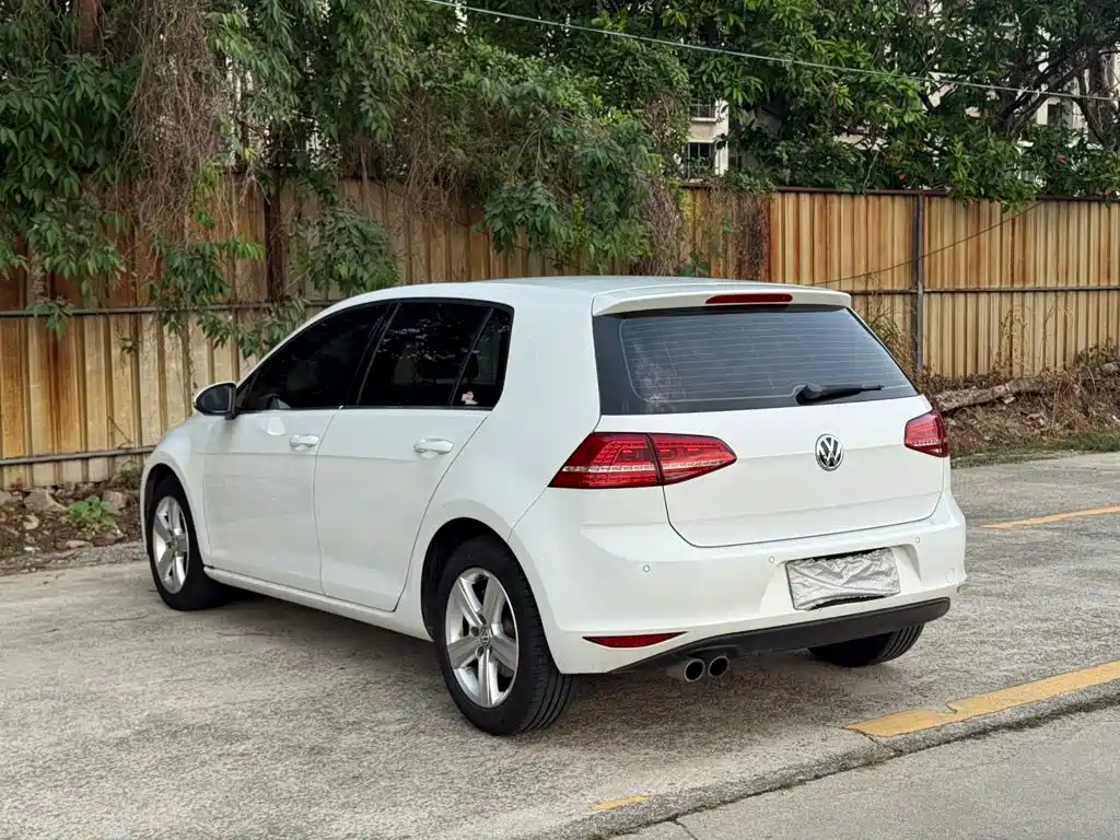 Volkswagen Golf — миниатюра 7