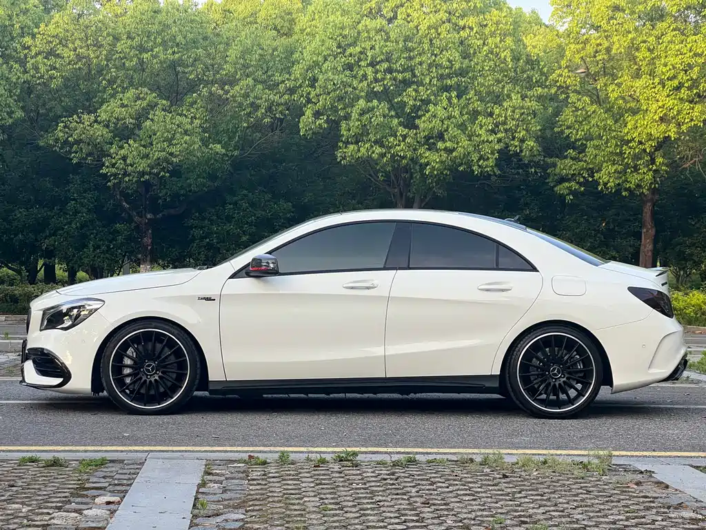 Mercedes-Benz CLA AMG AMG CLA 45 4MATIC, фото 4