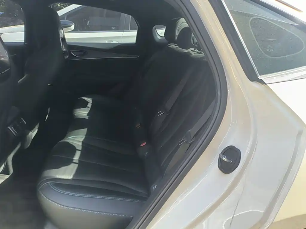 BYD Seal 06 — миниатюра 17