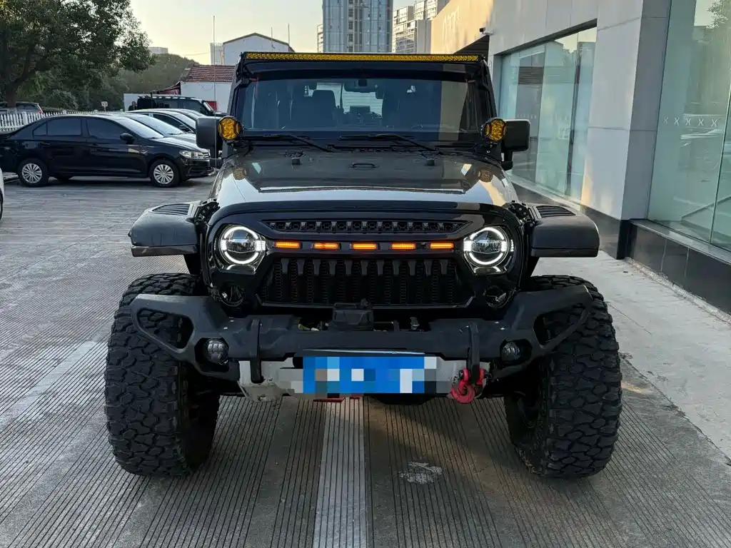 Jeep Wrangler — миниатюра 2