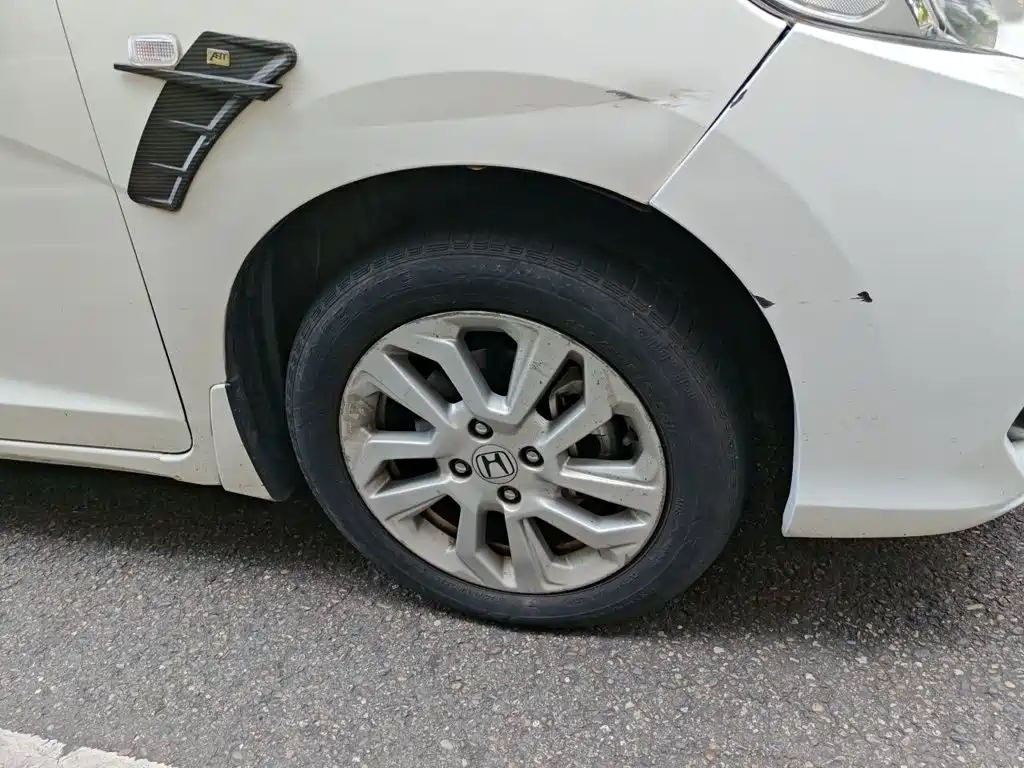 Honda Fit — миниатюра 9
