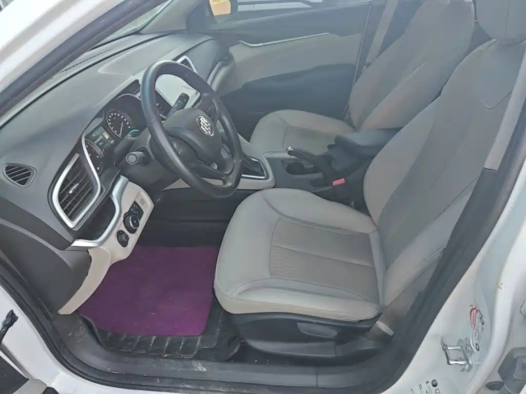 Buick Excelle — миниатюра 15