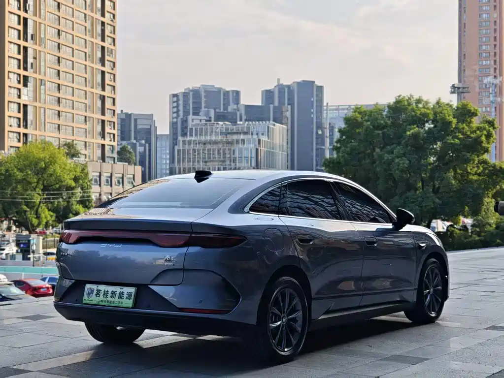 BYD Qin L — миниатюра 6