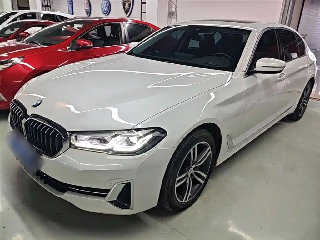 BMW 5 Series 2023