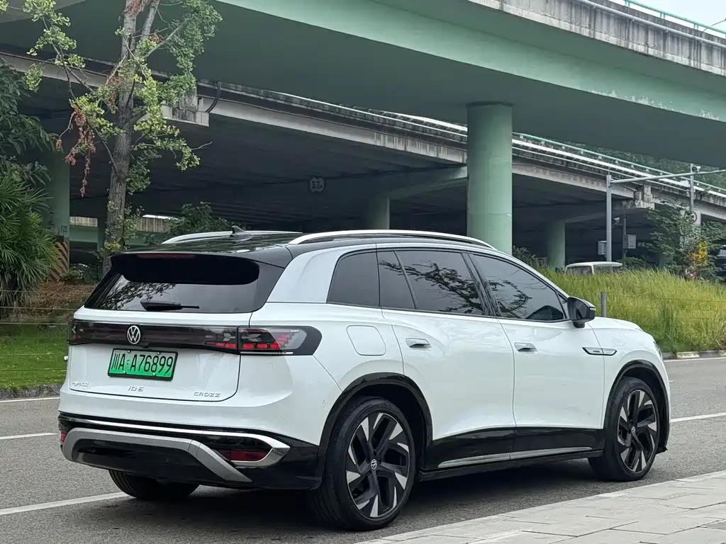 Volkswagen ID.6 Crozz — миниатюра 4