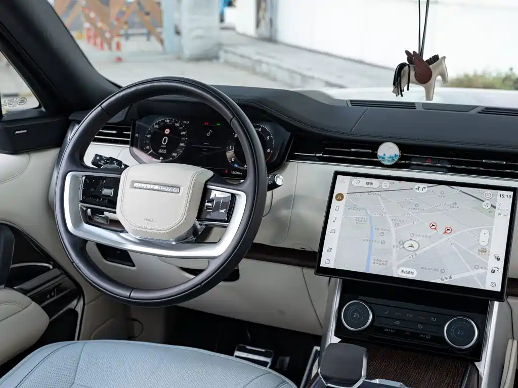 Land Rover Range Rover — миниатюра 11