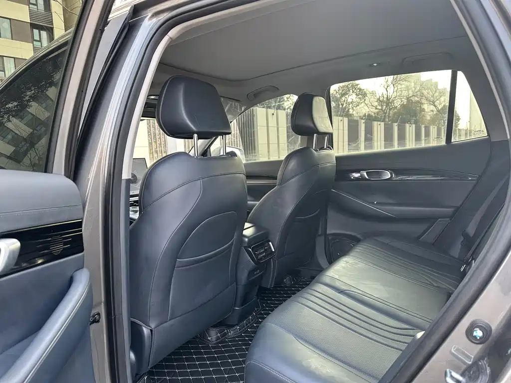 GEELY GALAXY GALAXY E5