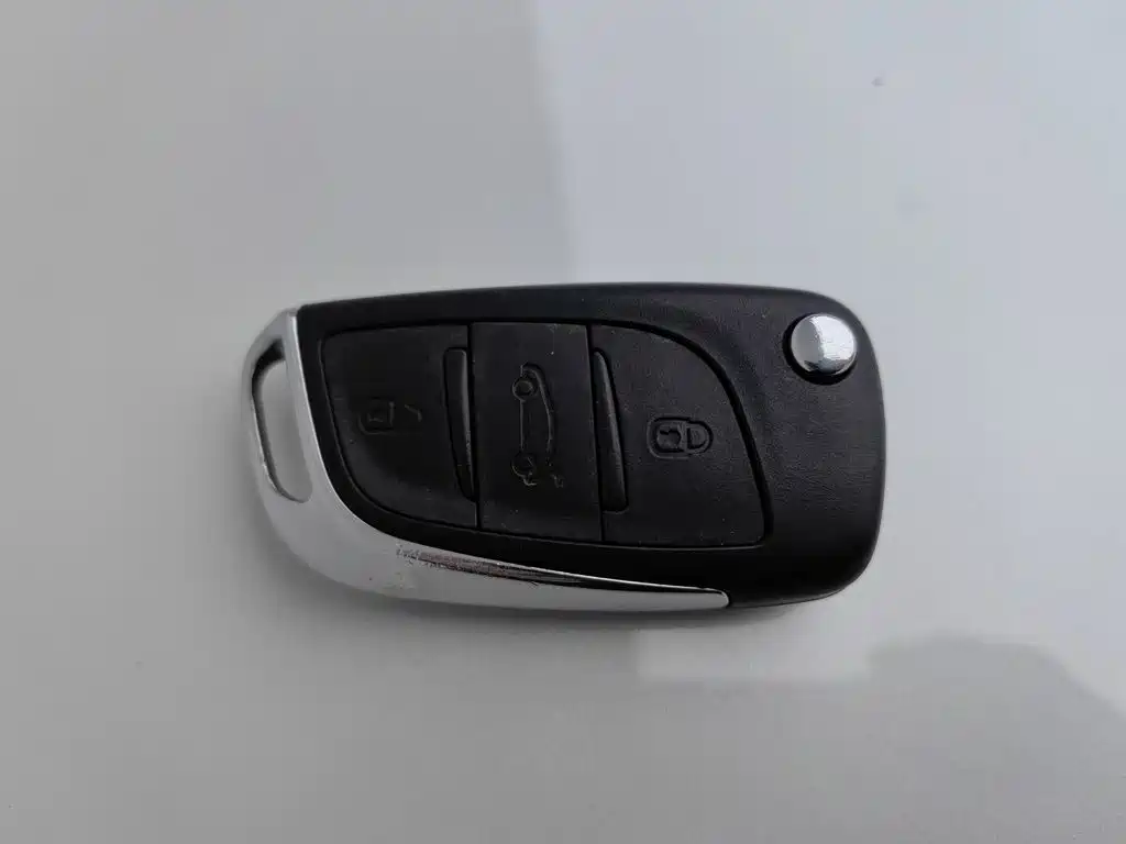 Citroen C4L — миниатюра 19