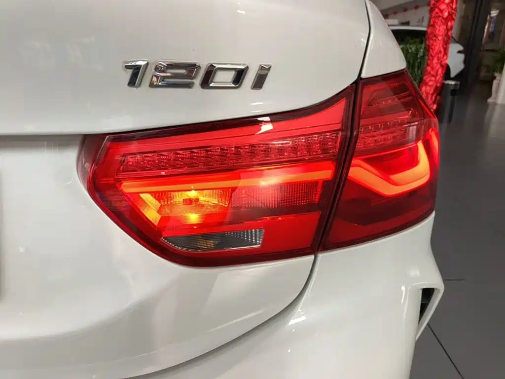 BMW 1 Series — миниатюра 8