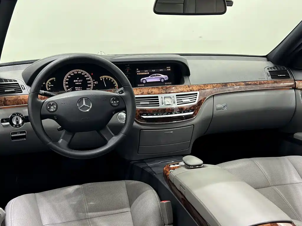 Mercedes-Benz S-Class — миниатюра 14