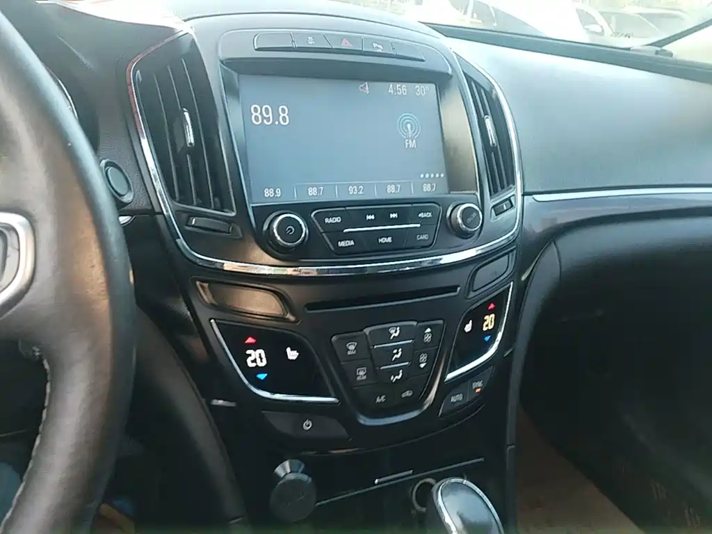 Buick Regal — миниатюра 13