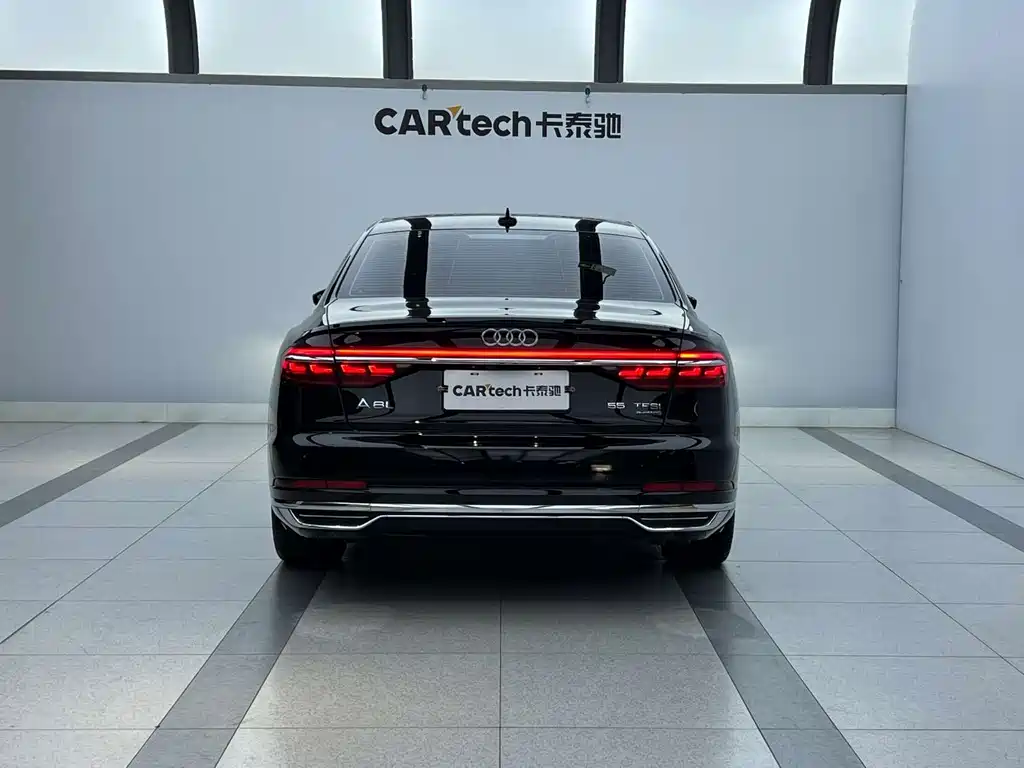 Audi A8 — миниатюра 3