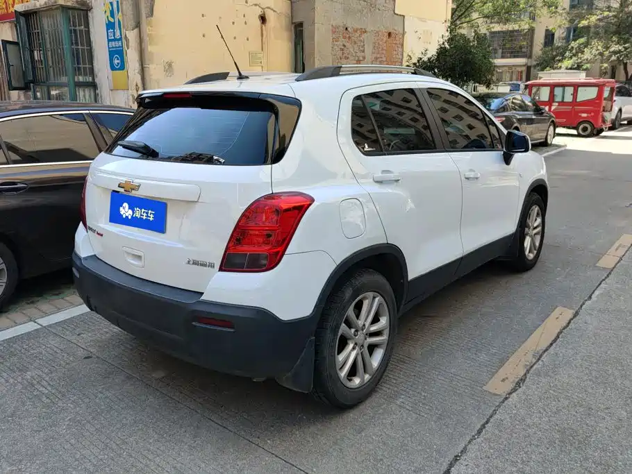 Chevrolet Trax — миниатюра 3