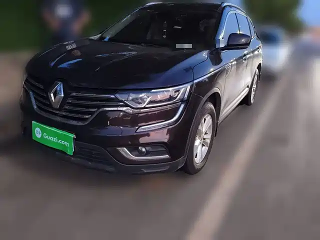 RENAULT COREO 2017