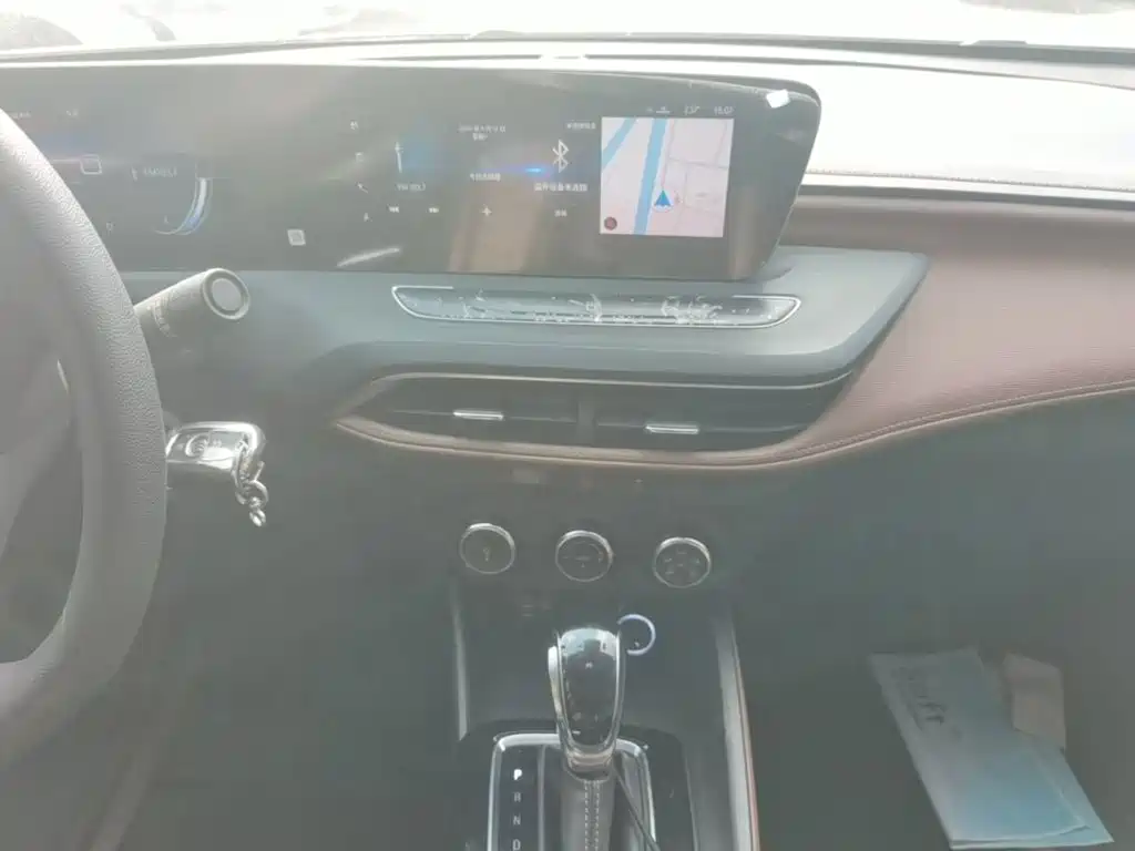 Buick Verano — миниатюра 18