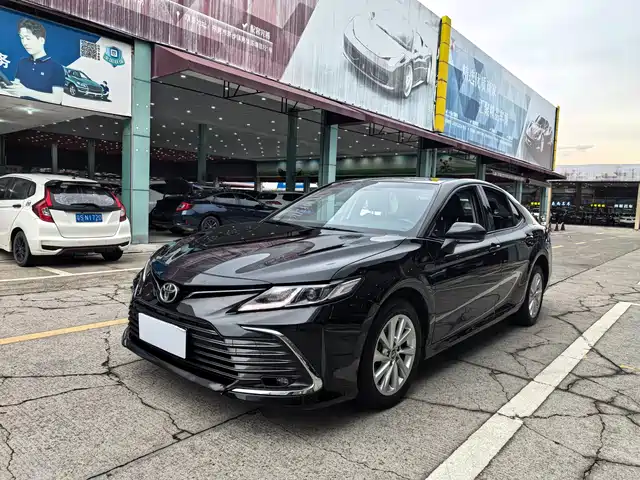 TOYOTA CAMRY 2023