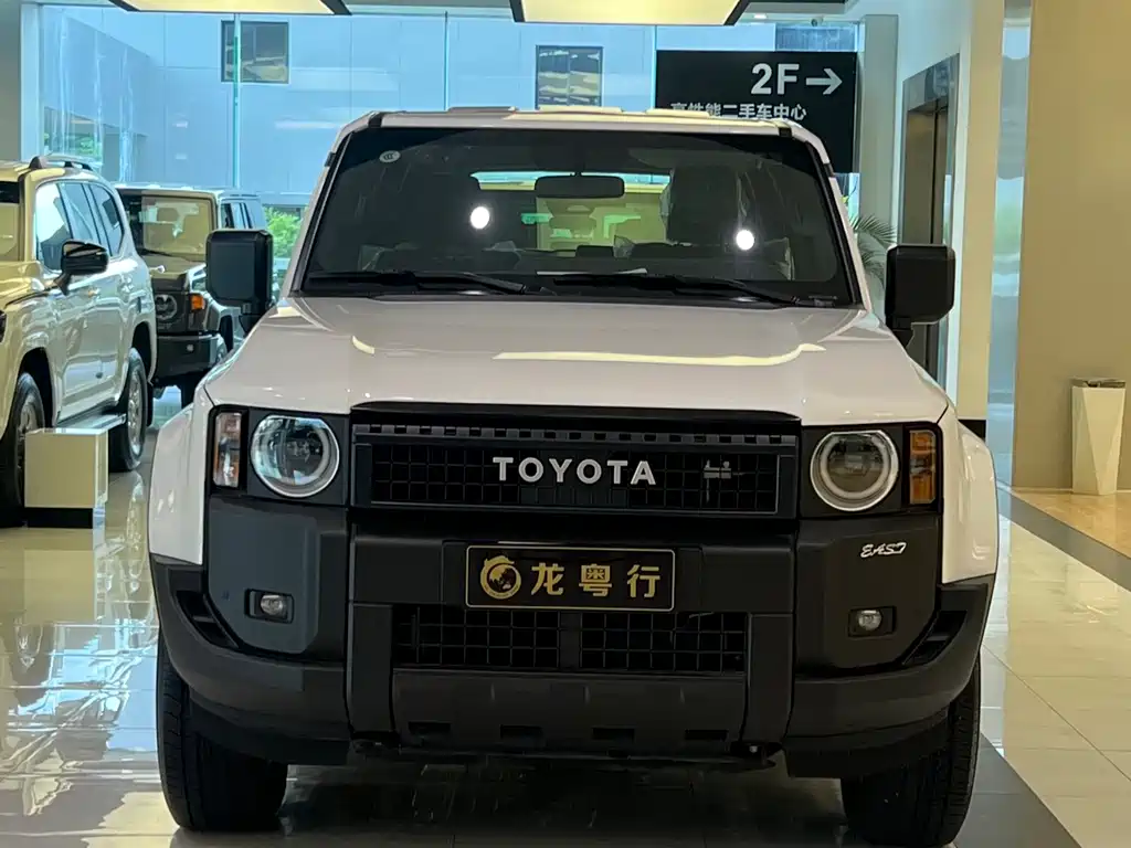 Toyota Prado (Import) — миниатюра 2