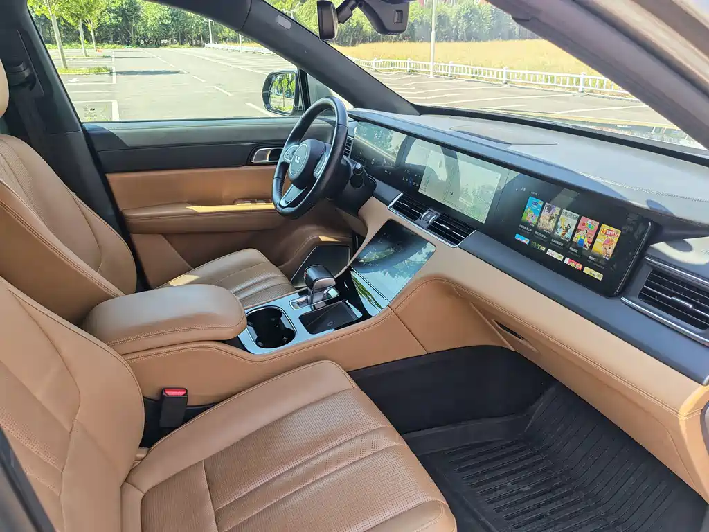 Li Auto Li ONE — миниатюра 8