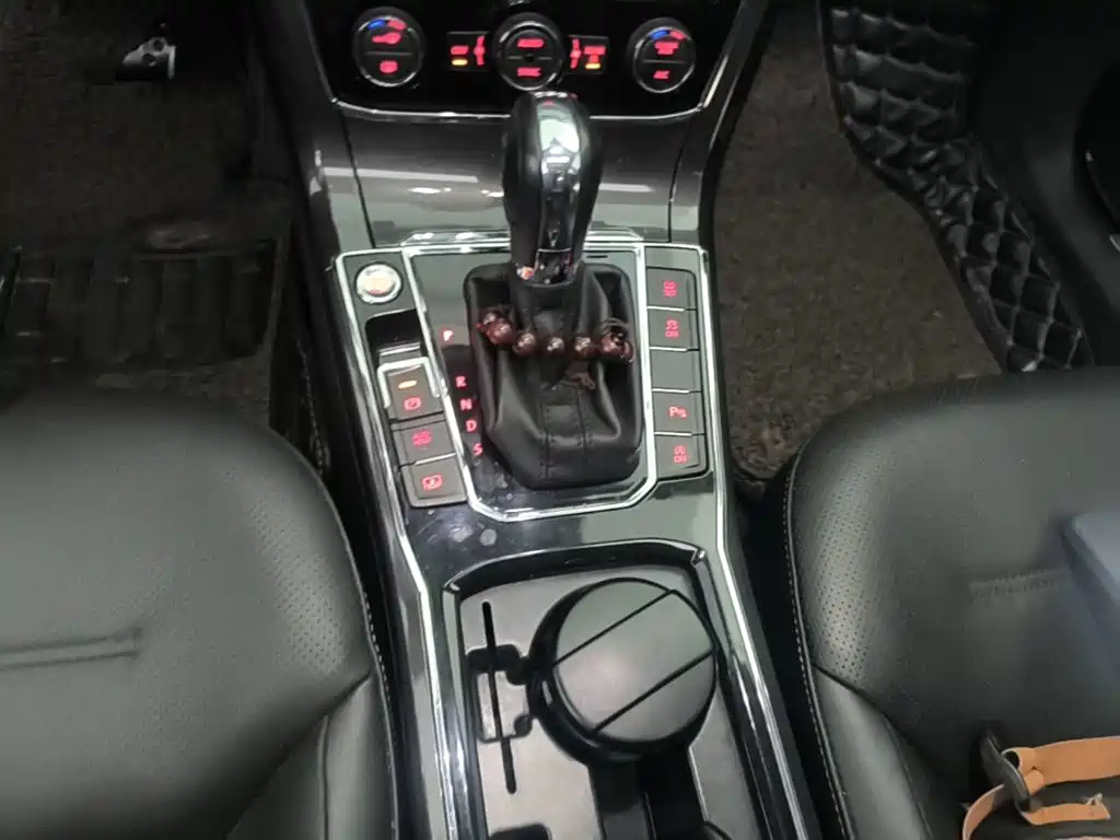 Volkswagen Passat — миниатюра 14