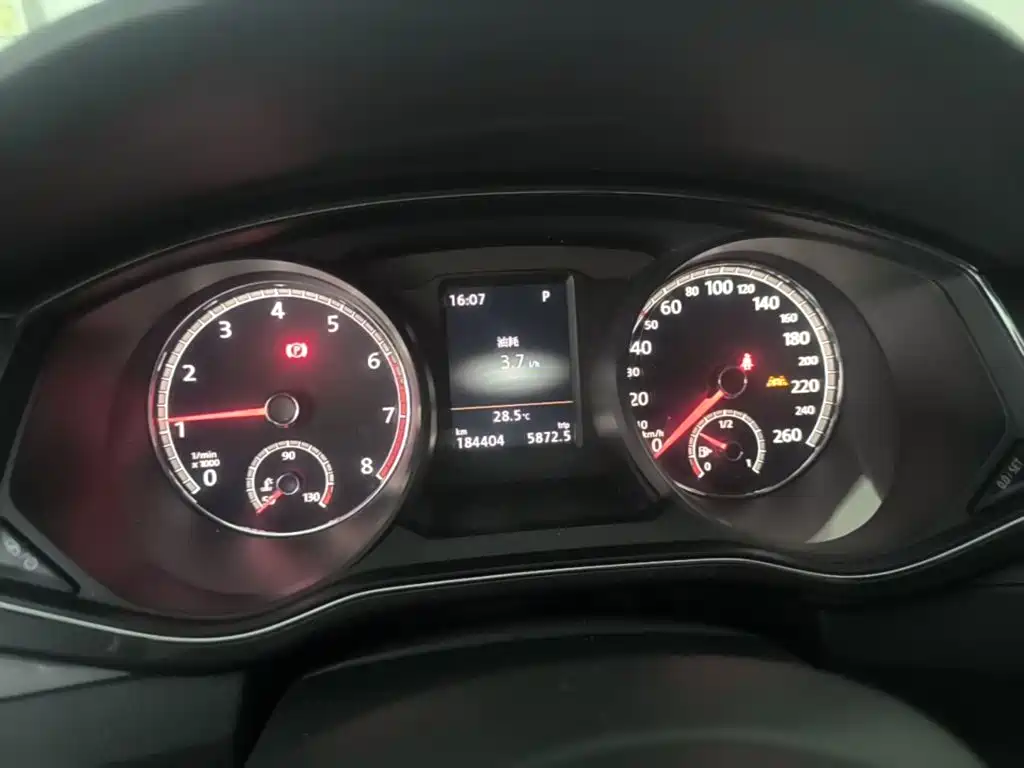 Volkswagen Passat — миниатюра 12