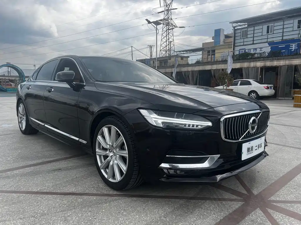 Volvo S90 — миниатюра 3