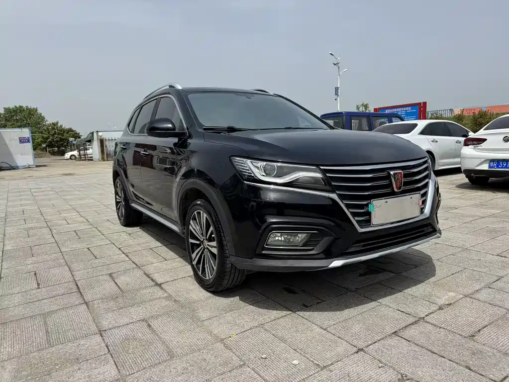 ROEWE  RX5