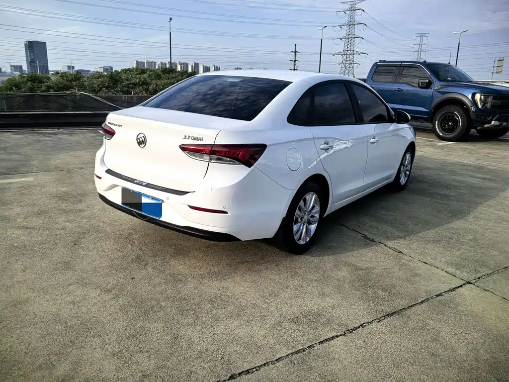 Buick Excelle — миниатюра 12