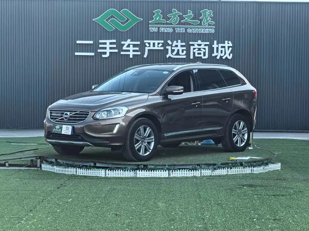 Volvo XC60 2015