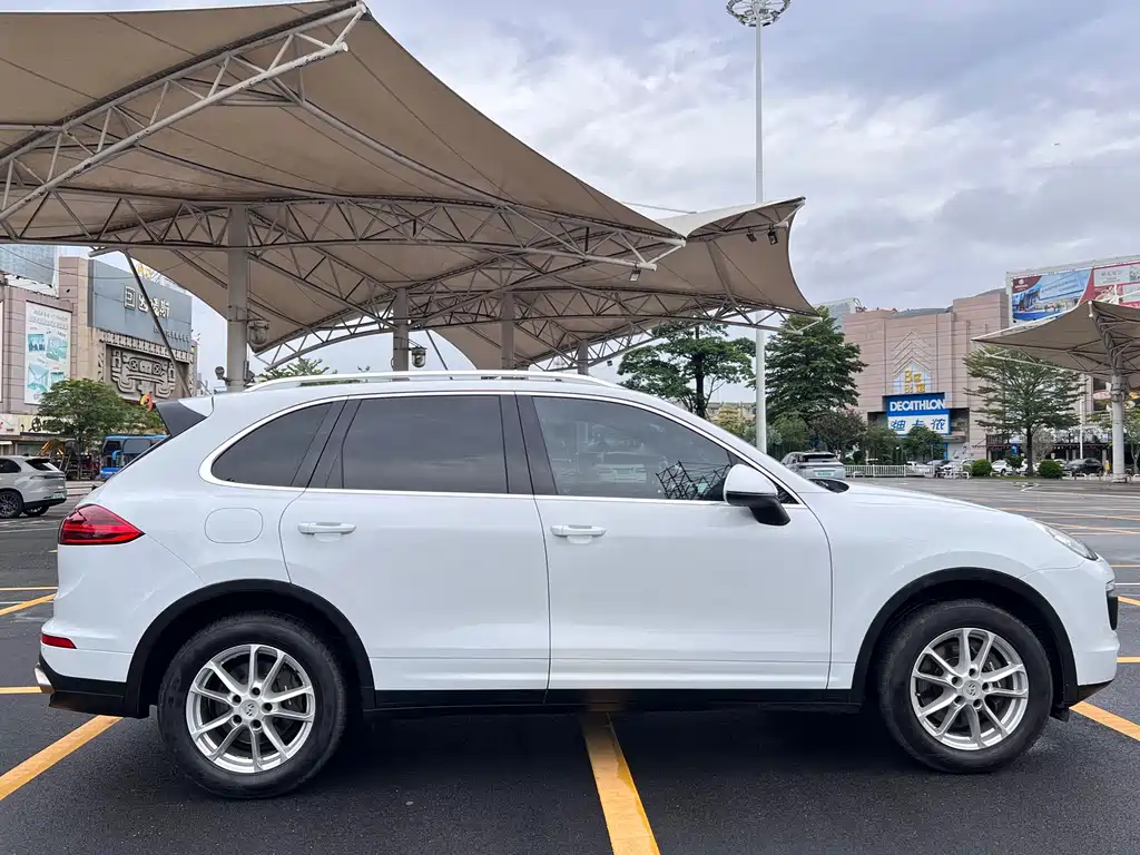 Porsche Cayenne 2016 Cayenne 3.0T