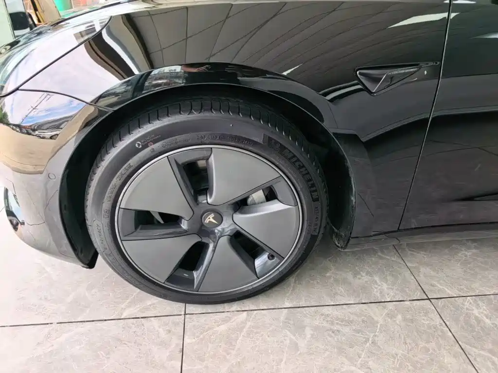 Tesla Model 3 — фотографии объявления, Фото 23