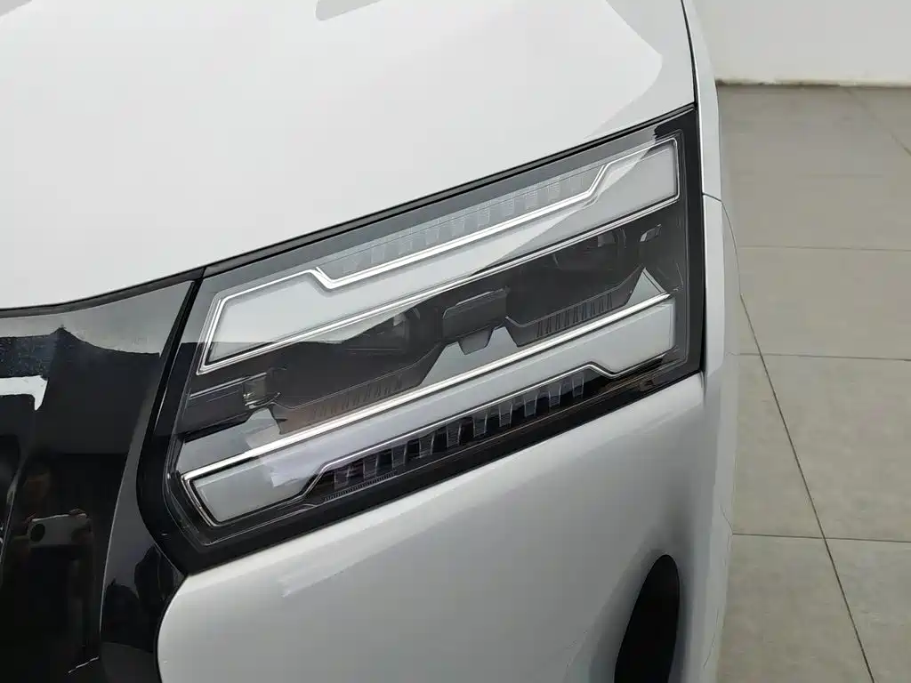 Wuling 星光730 — миниатюра 7