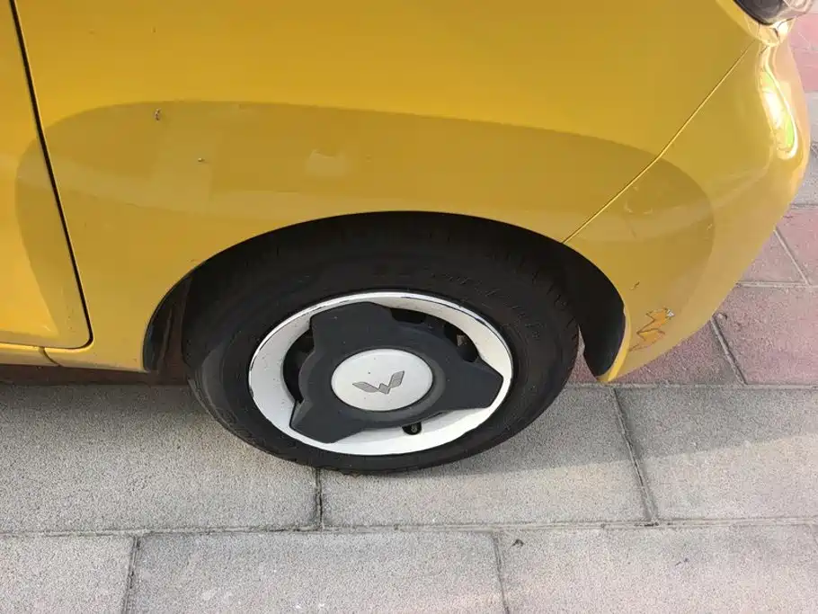 Wuling MINIEV — миниатюра 6
