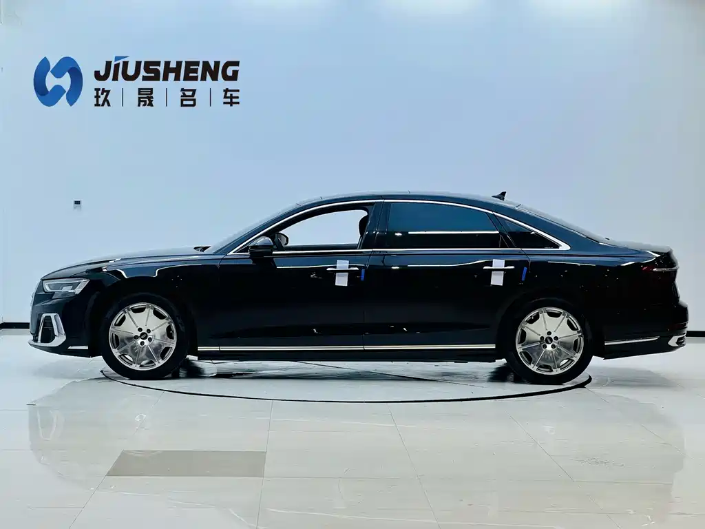 Audi A8 2023 A8L 45 TFSI quattro Luxury