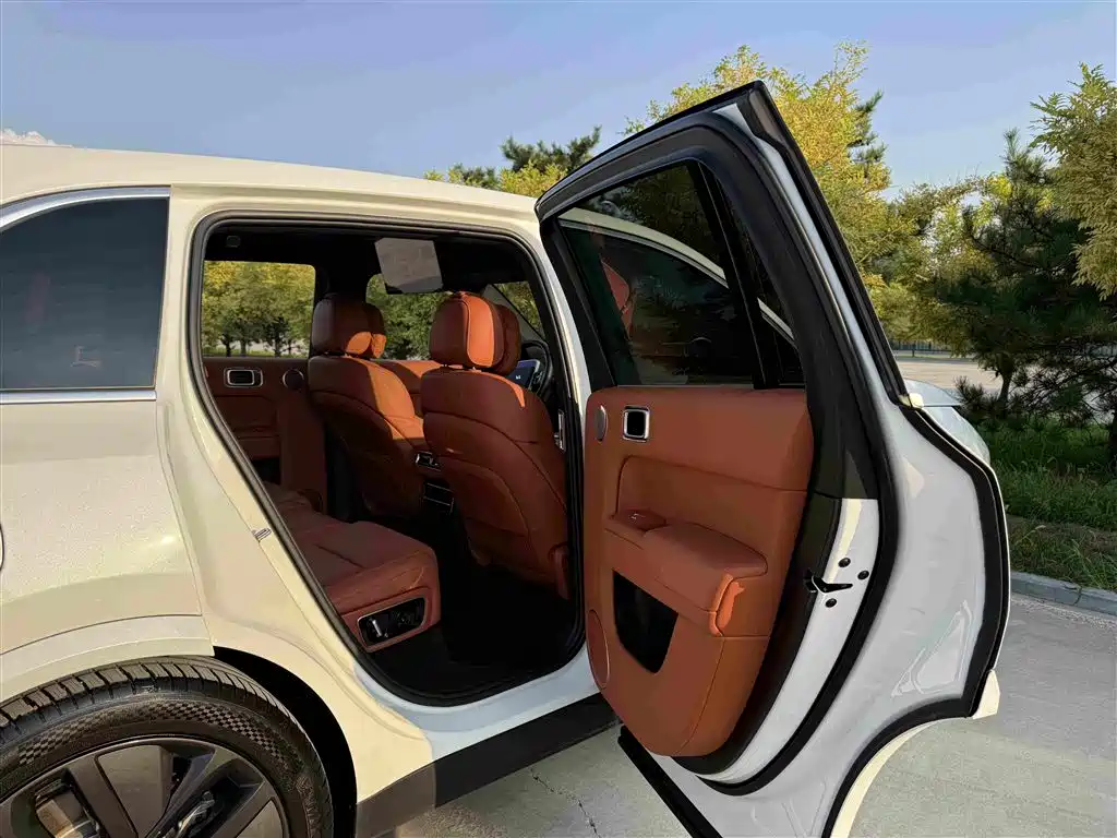 Li Auto Li L7 — миниатюра 19