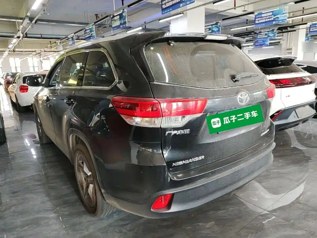 Toyota Highlander — миниатюра 5