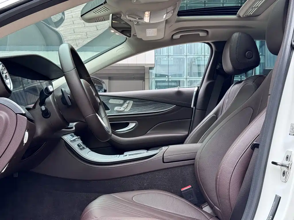 Mercedes-Benz CLS — миниатюра 9