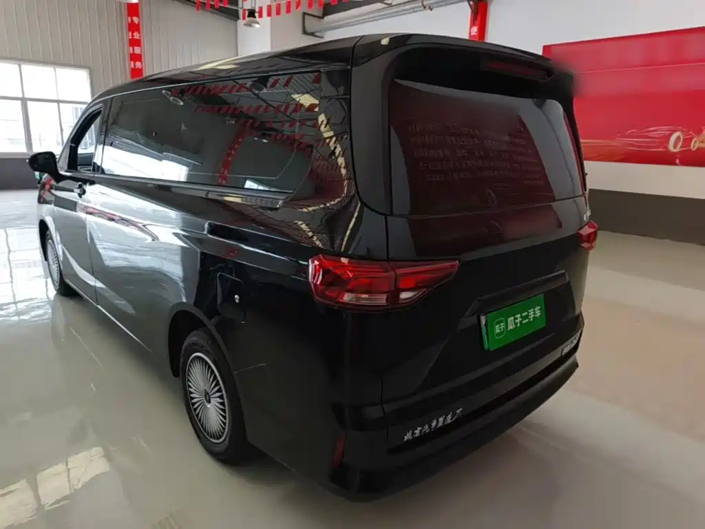 BAW Ruisheng Ace M7 New Energy — миниатюра 5