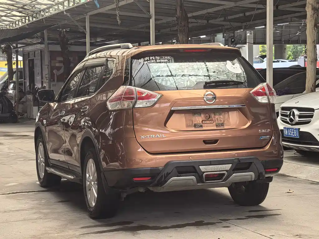 Nissan X-Trail — миниатюра 4