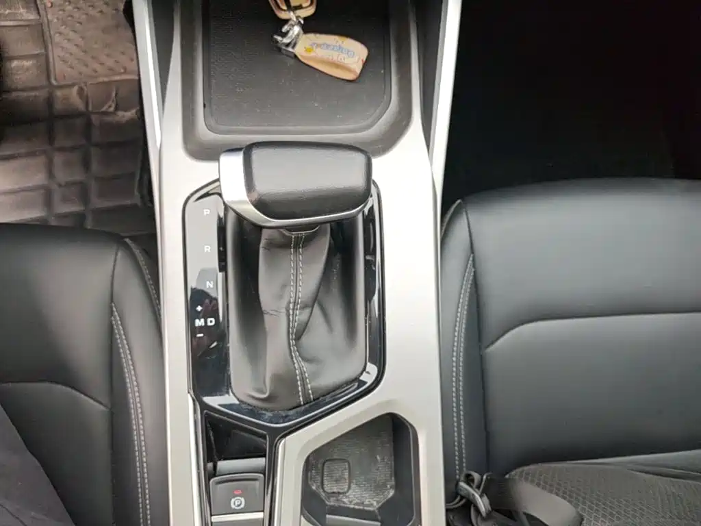 Geely Emgrand — миниатюра 14