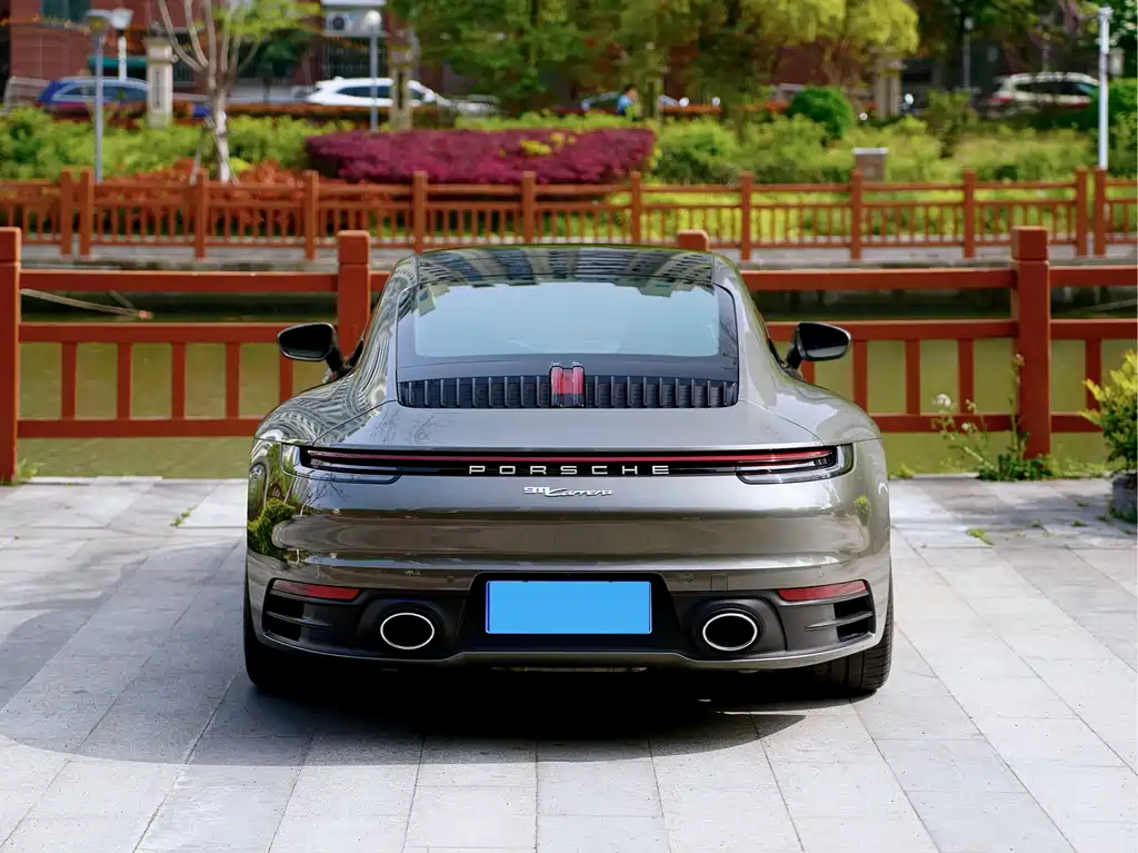 Porsche 911 2020 Carrera 3.0T
