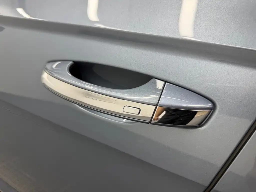 Volkswagen Lavida — миниатюра 14