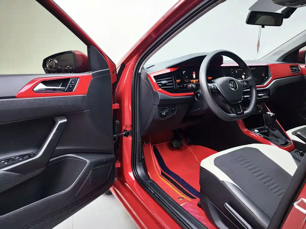 Volkswagen Polo — миниатюра 9