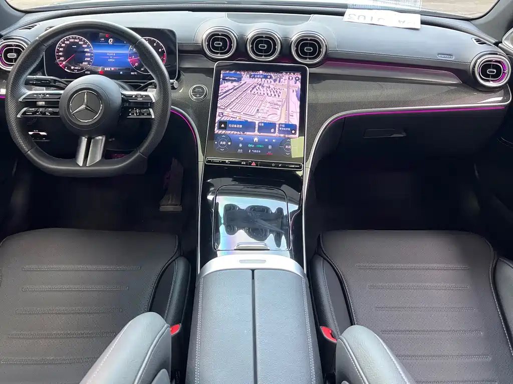 Mercedes-Benz C-Class — миниатюра 6