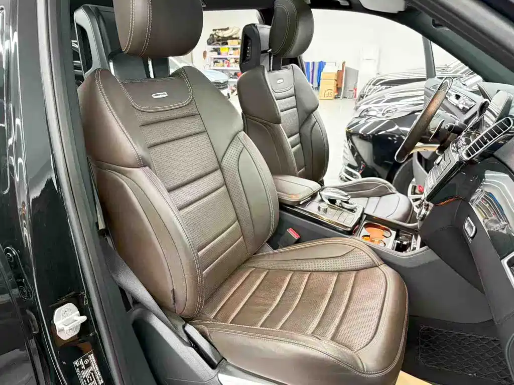 Mercedes-Benz GLS AMG — миниатюра 14